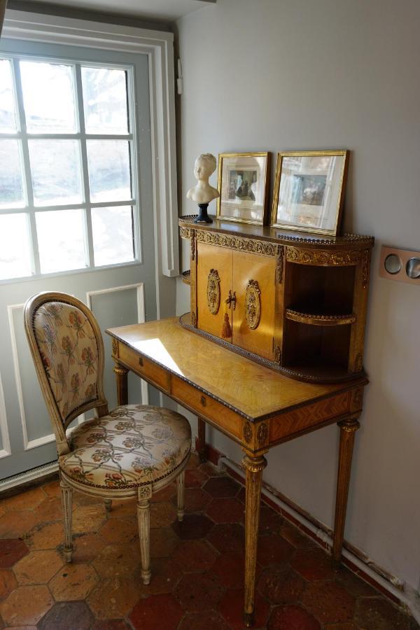 Manoir De La Comtesse Appartement Chailly-en-Biere Buitenkant foto