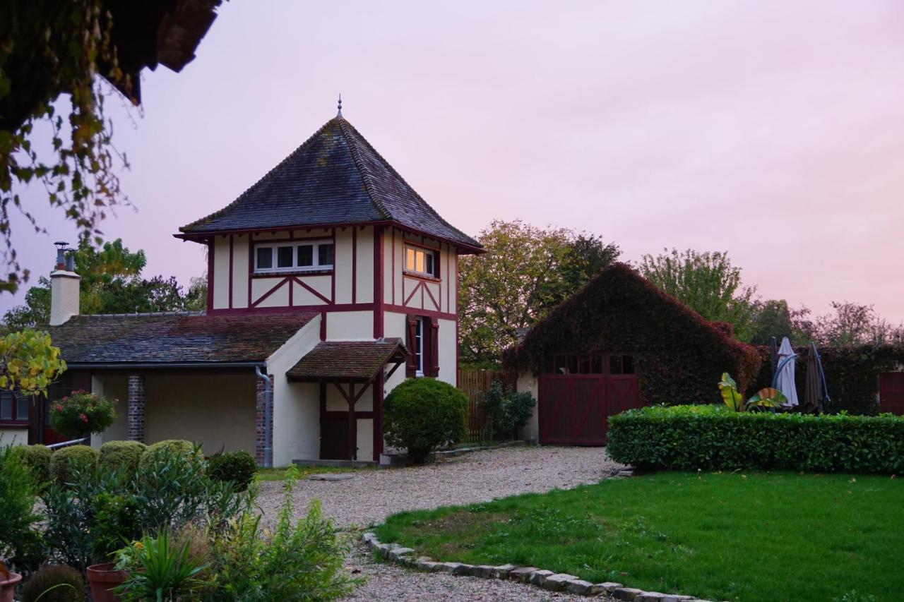 Manoir De La Comtesse Appartement Chailly-en-Biere Buitenkant foto