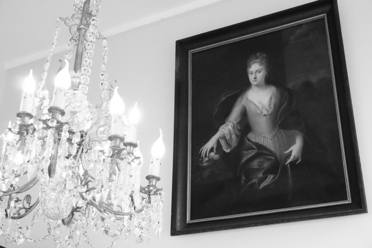 Manoir De La Comtesse Appartement Chailly-en-Biere Buitenkant foto